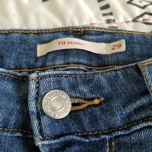 Levis 711 Skinny Distressed Jeans 29 - Picture 5 of 9
